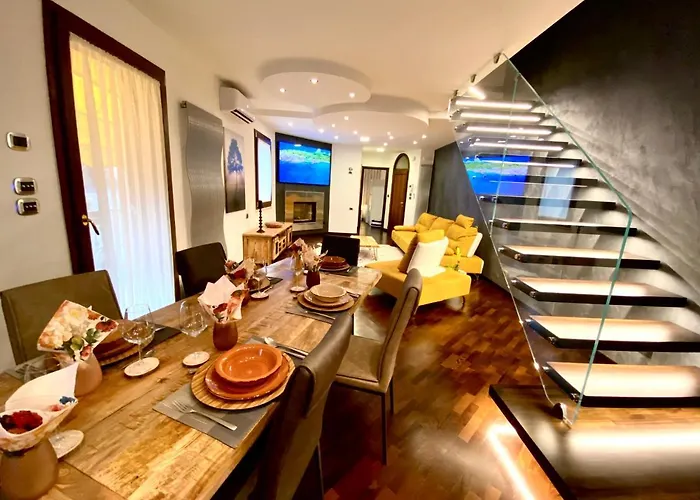 Wood Luxury House Διαμέρισμα *