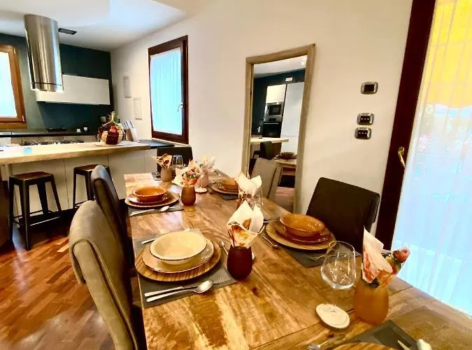 Wood Luxury House Διαμέρισμα *