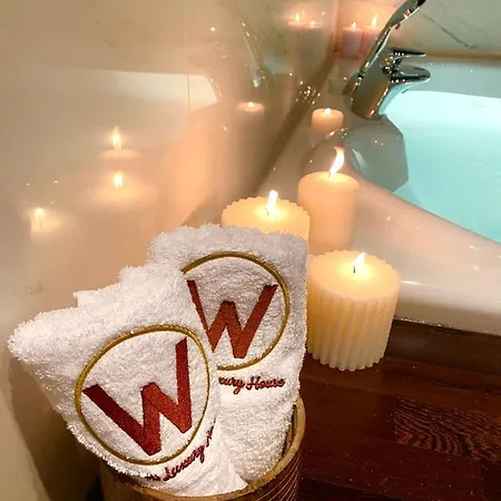 Wood Luxury House Apartament *