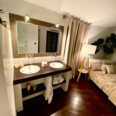 Apartament Wood Luxury House Pescara