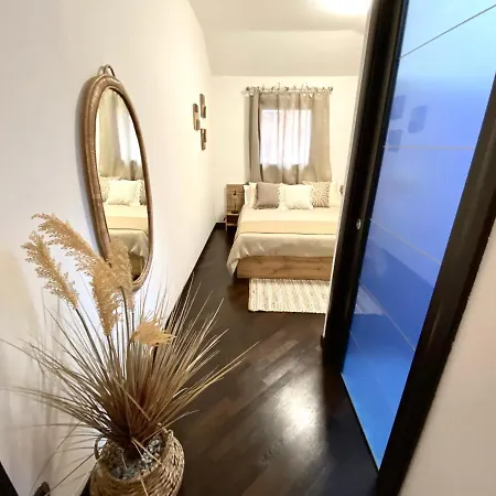 Wood Luxury House Apartament